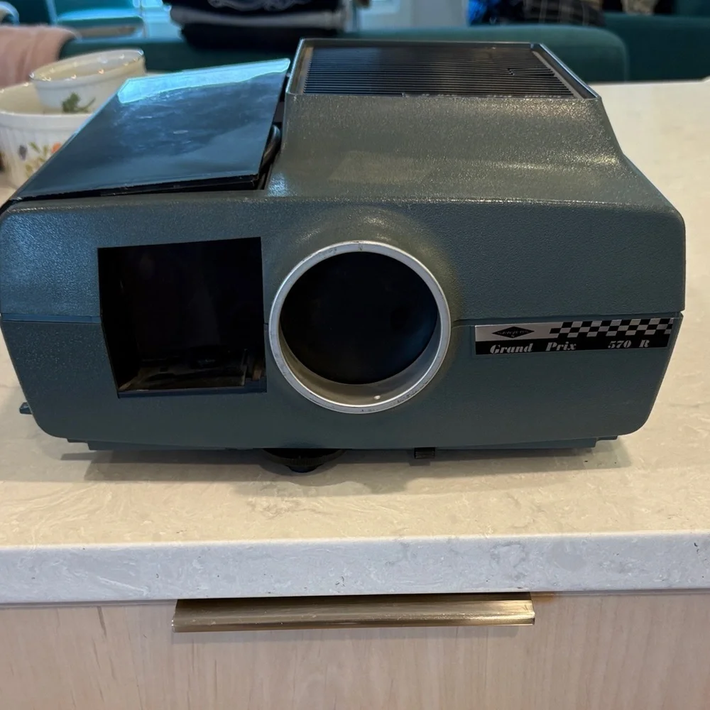 Grand Prix 370 Slide Projector - Green